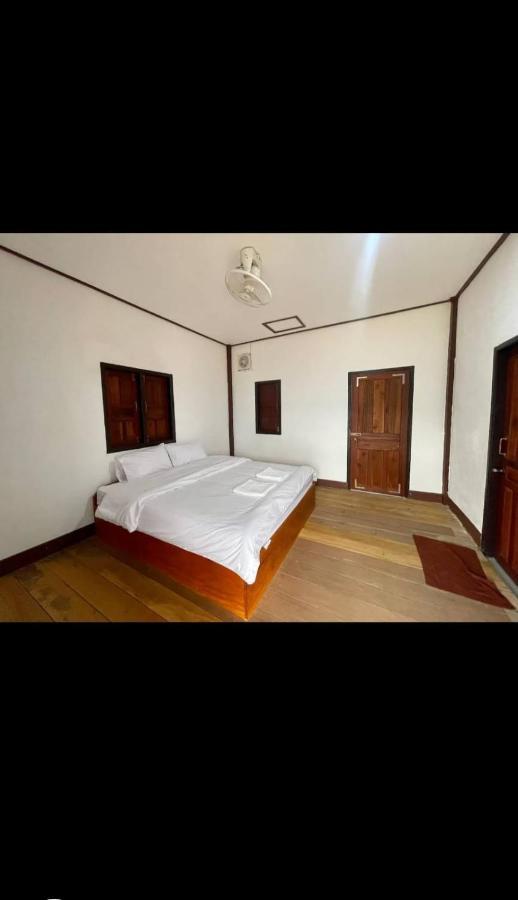 Konglor Khamchalern Guesthouse And Restaurant บ้านออ ภายนอก รูปภาพ
